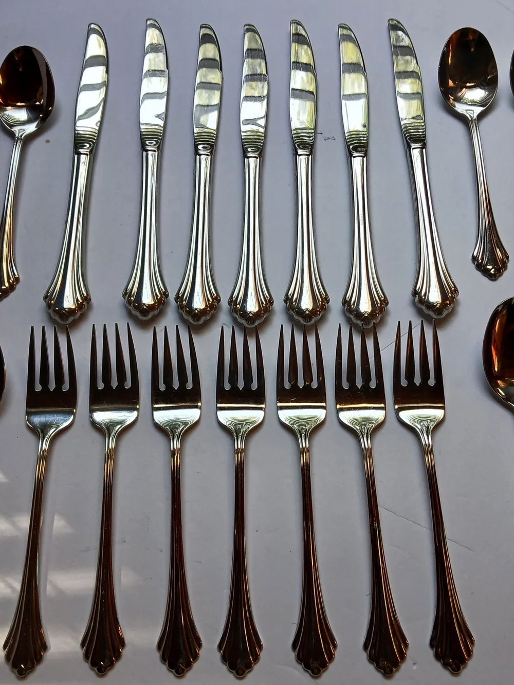 Oneida Bancroft Flatware Set - 22 Pieces Stainless Steel Great Condition